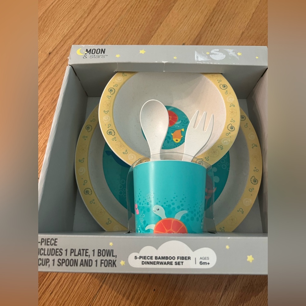 Moon & Stars Bamboo Fiber Dinnerware Set